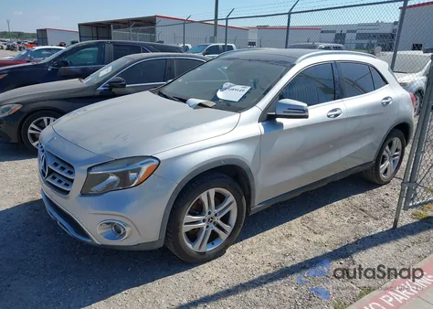 2018 Mercedes-Benz Gla 250 z USA, uszkodzony, nr VIN WDCTG4EB4JJ398359